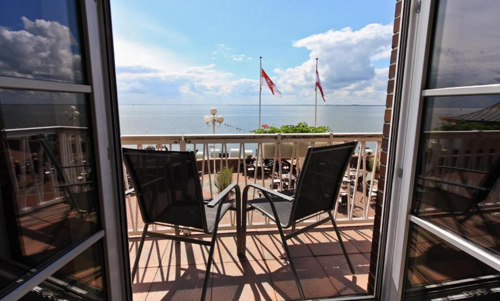 Akzent Strandhotels Seestern, Delphin & Lachs Wilhelmshaven Exterior foto